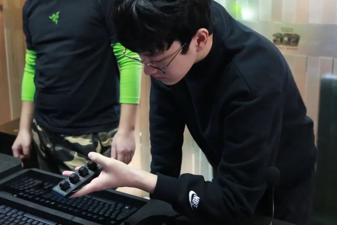 star sports下载-关于澳大利亚队不断突破！，Scout连续三场比赛得分超过表现优异热度持续攀升的信息-star sports下载